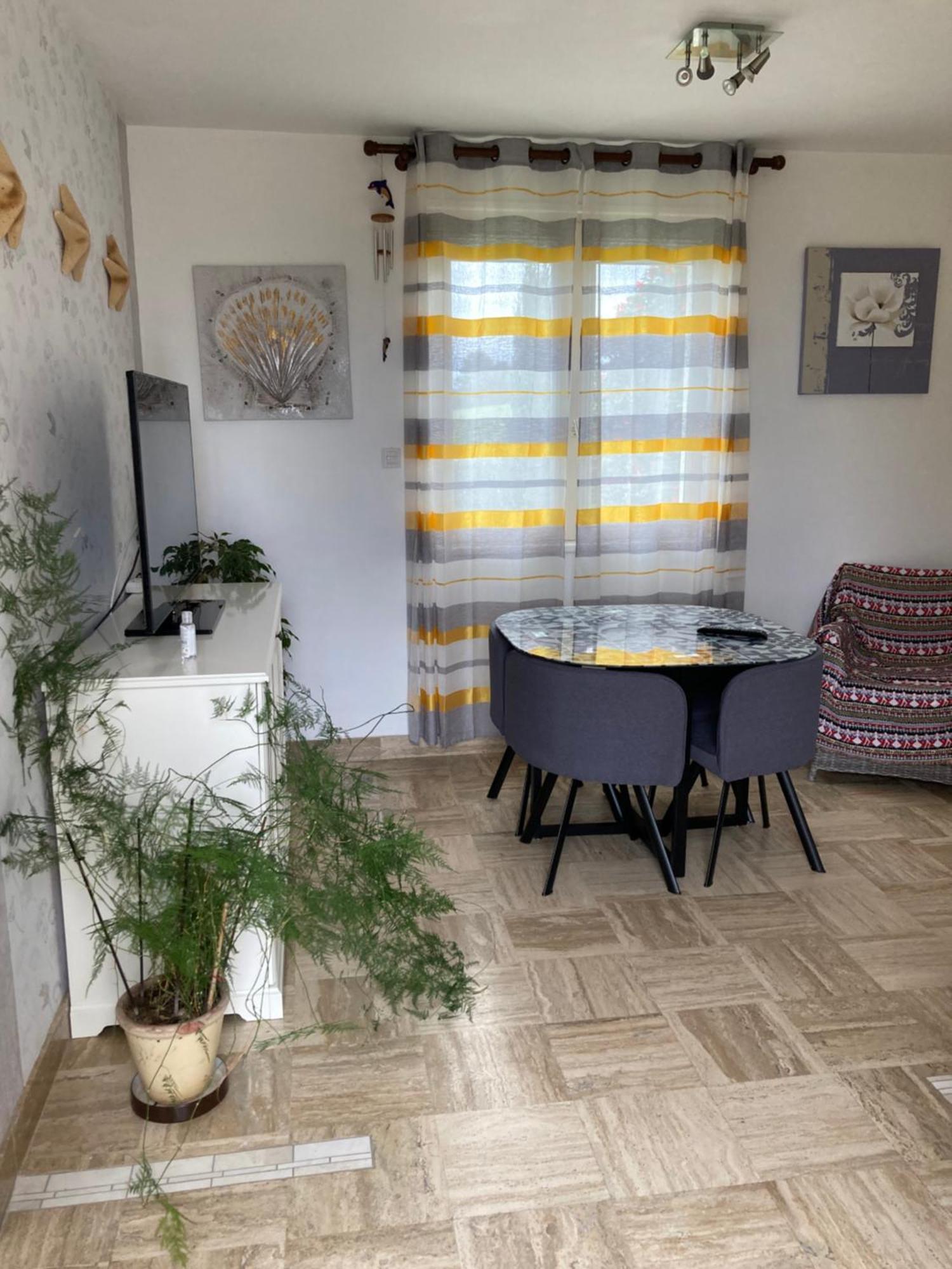 Loue Chambre Chez L Habitant Acces A La Cuisine A 10 Mn Des Plages Ploeven Zewnętrze zdjęcie